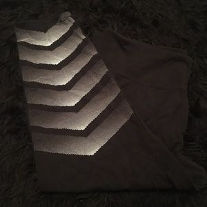 USED Old Navy Capri Active Pants